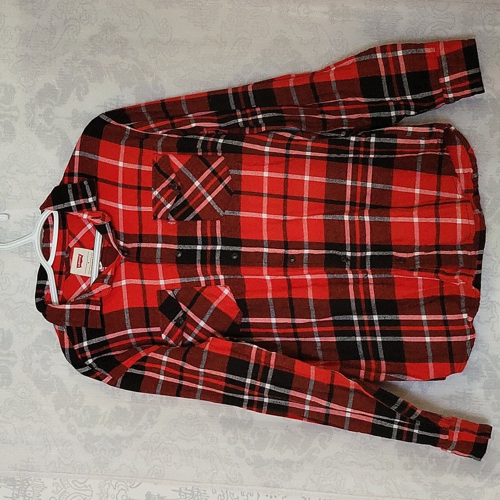 NWOT Levi's Men's Long Sleeve Red Oaksboro Flannel Shirt Size M